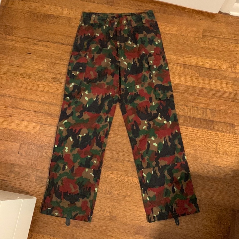 Urban Outfitters Camo Oversized Relaxed Cargo Pants